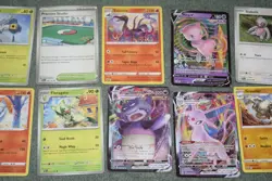 Pokemon Cards Lot • 12 Cards Bundle - Image 3