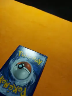 CRIMPED ERROR Whismur 135/185 Swsh04: Vivid Voltage NM-Mint Pokemon Card TCG - Image 4