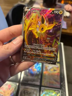 Jolteon V SWSH183 SWSH: Sword & Shield Promo Cards Holo - Image 3