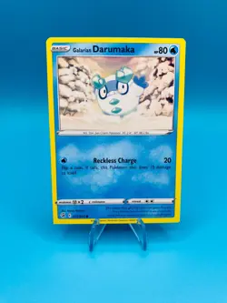 Square Cut Alignment Dot Error Pokemon Galarian Darumaka 071/264 Fusion Strike - Image 1