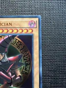 Yu-Gi-Oh! TCG Dark Magician Unlimited Edition Ultra Rare YGLD-ENB02 NM - Image 3