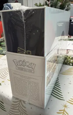 SEALED Pokemon TCG Sword and Shield Ultra Premium Collection Charizard Box 820650871115 - Image 4