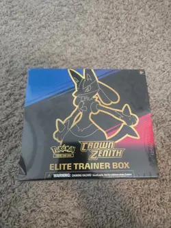 Pokemon TCG: Crown Zenith Elite Trainer Box - 10 Packs - Slight tear on box - Image 1