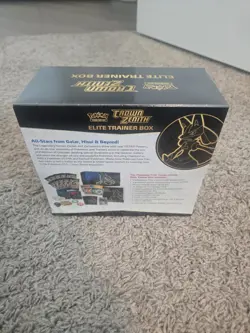 Pokemon TCG: Crown Zenith Elite Trainer Box - 10 Packs - Slight tear on box - Image 4
