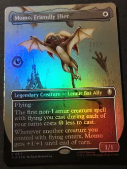 Momo, Friendly Flier - Foil - Borderless - TLA - MTG - EN - NM - 0317 - Image 1
