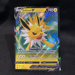 Pokemon TCG Jolteon V SWSH Black Star Promo SWSH151 Promo - Image 2