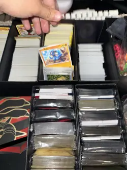 🔥 Pokemon Card lot ETB. Boxes And Dice - Image 4