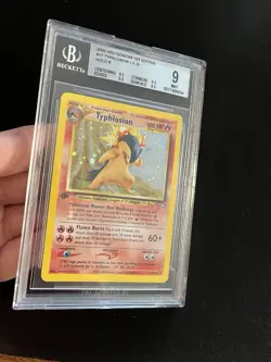 RED DOT ERROR 1st Edition Typhlosion 17/111 BGS 9 MINT Holo Pokemon Cards Neo - Image 3