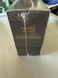 Pokemon TCG Black & White Plasma Blast Elite Trainer Box SEALED NEW! NO RIPS! - Image 3