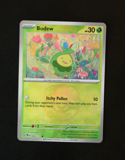 Pokemon Card TCG - Budew 004/131 Master Ball Reverse Prismatic Evolutions - NM ⭐ - Image 1