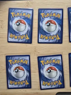 Pokemon Card Lot of 8 Cards Raihan, Charizard, Leafeon, Swablu, Kyogre - Image 3