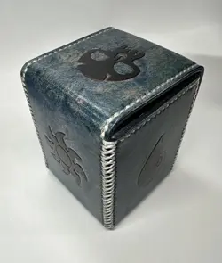 Handmade Leather Deck Box For Magic The Gathering - Fits 100 Sleeved Cards - Image 4