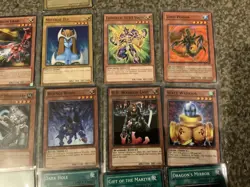 Vintage 1993 YUGIOH YU-GI-OH Collection Cards JOB Lot (J) - Image 3