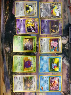 Foreign Pokemon Lot 97 cards - Image 2