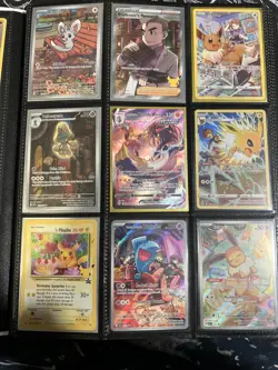 Huge Binder Collection Lot of 210 Pokemon Cards NM-LP - Image 3