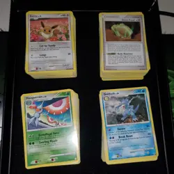 Pokemon Diamond and Pearl trading card lot ~400 cards LP + Rulebooks & Playmat - Image 5