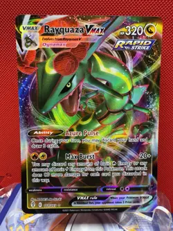 2021 Pokemon SWSH Evolving Skies Rayquaza VMAX Rare #111/203 #935 - Image 1