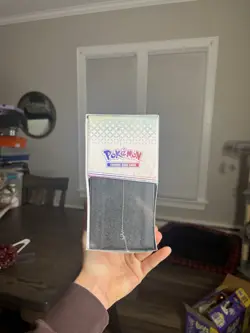 DG Pokemon Scarlet And Violet Prismatic Evolutions Elite Trainer Box - Image 2
