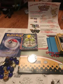 pokemon starter gift box 1999 pre owned with cards and contents - Image 2