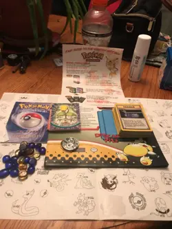 pokemon starter gift box 1999 pre owned with cards and contents - Image 4