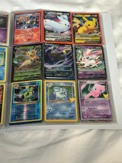 Pokemon Card Binder Collection mint condition Holo Lot Rare - Image 3