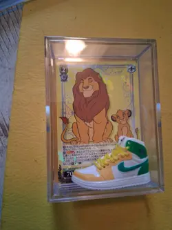 DISNEY 100 CARD LION KING/SIMBA Weiss Schwarz Pixar TCG & AWESOME SHADOW BOX.... - Image 3