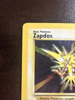 Zapdos 16/102 Holo Rare DMG Pokemon TCG Base Set WOTC DMG - Image 2