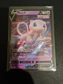 Pokemon TCG Crown Zenith Set Card Ultra Rare Holo - Mew V 060/159 - Image 1