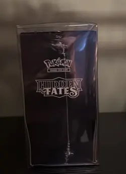 Pokemon TCG: Hidden Fates Elite Trainer Box Factory Sealed 820650804731 - Image 4