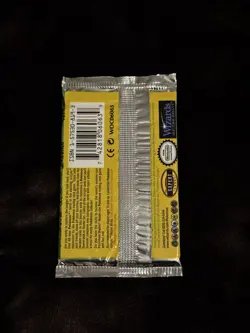 1999 Pokemon Jungle Booster Pack Factory Sealed Trading Card Game VINTAGE 742818060639 - Image 2