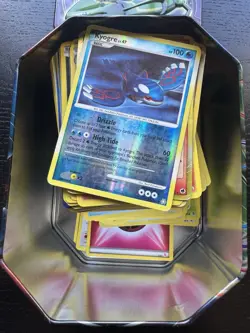 Pokemon Tin with random common cards - Image 2