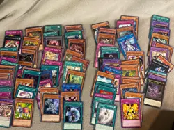 YU-GI-OH! UNSEARCHED CARD LOT OF 700 w/ CASE- CLOSET HOUSE FIND -1996 UP 1st ED+ - Image 5