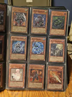 Competitive Yu-Gi-Oh! Binder - Unplayed, High Rarity Collection - Image 3