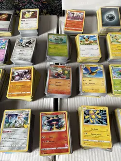 3600+ Pokemon TCG Bulk Card Lot HOLO/REVERSE HOLO/ COMMON/UNCOMMON/RARE - Image 3