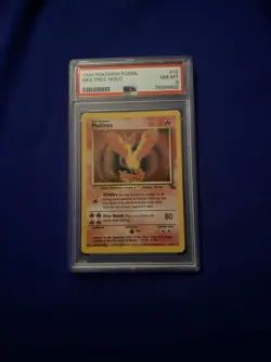 1999 POKEMON MOLTRES 1ST EDITION HOLO RARE 12/62 BASE SET FOSSIL PSA 8 - Image 2