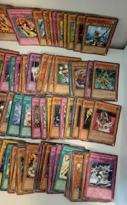 Yugioh 112 Card Lot Holos, 1st Editions, Limited, Unlimited Etc HP & Damaged - Image 4