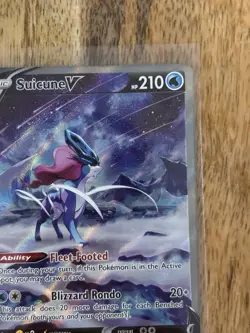 Suicune V GG38/GG70 Crown Zenith Pokemon Card Illustration Galarian Gallery Holo - Image 3
