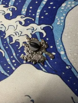 Pokemon Center Official Darkrai Pin Radiant Mythical Collection Generations - Image 2