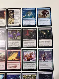 Magic The Gathering U Commander Staple 25 Card Lot & 200+ Uncommons w Deck Box - Image 3
