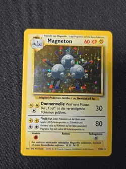 1999 POKEMON GERMAN #9 MAGNETON-HOLO VINTAGE WoTC BASE SET - Image 1