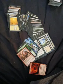 Magic the Gathering Lot Of 613 mixed cards. various sets and rarities - Image 2