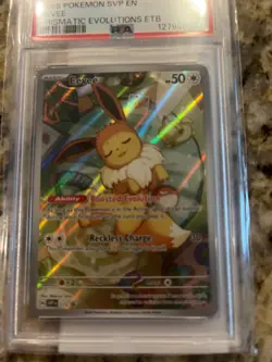 2025 EEVEE POKEMON SVP EN BLACK STAR PROMO PRISMATIC EVOLUTIONS ETB PSA 9 - Image 1