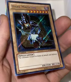 Yugioh Dark Magician LCYW-EN001 1st Edition Secret Rare (NM) - Image 2
