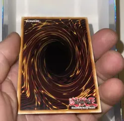 Yugioh Dark Magician LCYW-EN001 1st Edition Secret Rare (NM) - Image 3