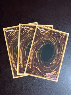 Yugioh 3x Seven Tools of the Bandit RP01-EN047 Common Retro Pack Reprint Playset - Image 2