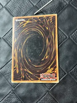 Yugioh Blue-Eyes White Dragon FL1-EN001 Secret Rare Limited Edition MP - Image 5