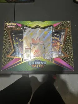 Pokemon TCG Sword & Shield Shining Fates 6 Booster Packs 820650809828 - Image 1