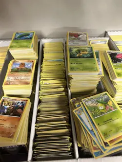 1000 CARD POKEMON BULK LOT XY ERA AND BLACK AND WHITE ERA ONLY! 2011-2016 C/UC/R - Image 1