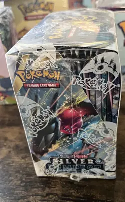 POKEMON TCG SWORD & SHIELD SILVER TEMPEST SEALED BOOSTER BOX - Image 4