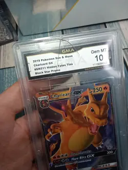 GMA 10 Mint 2019 Pokemon Hidden Fates CHARIZARD GX SM211 Promo CRACKED SLAB! - Image 2